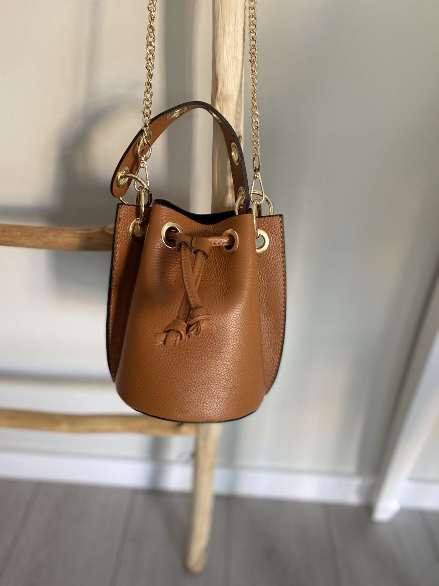 BOLSO PIEL MODELO HELENA CAMEL